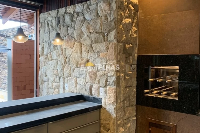 Pedras naturais: muito além das paredes externas