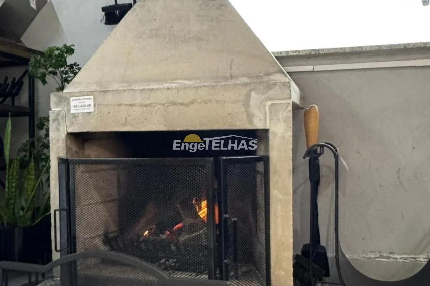 Telas de Proteção, Kit de Limpeza e Cestos para Lenha que Unem Elegância e Funcionalidade